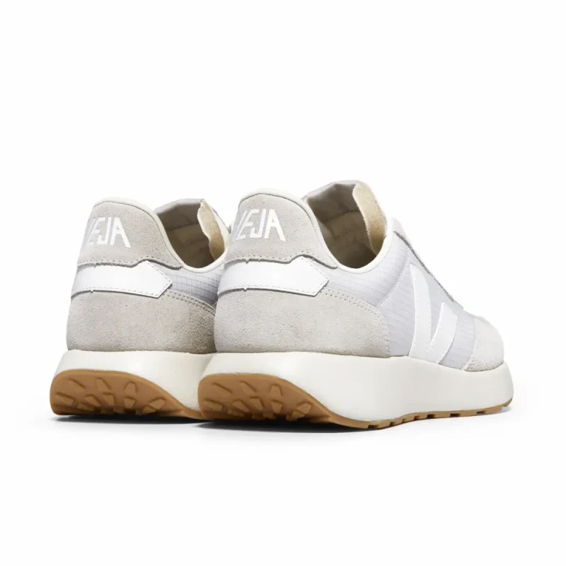 Veja Paulistana Pearl Pierre W