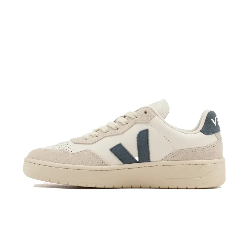 Veja V-90 Leather White California