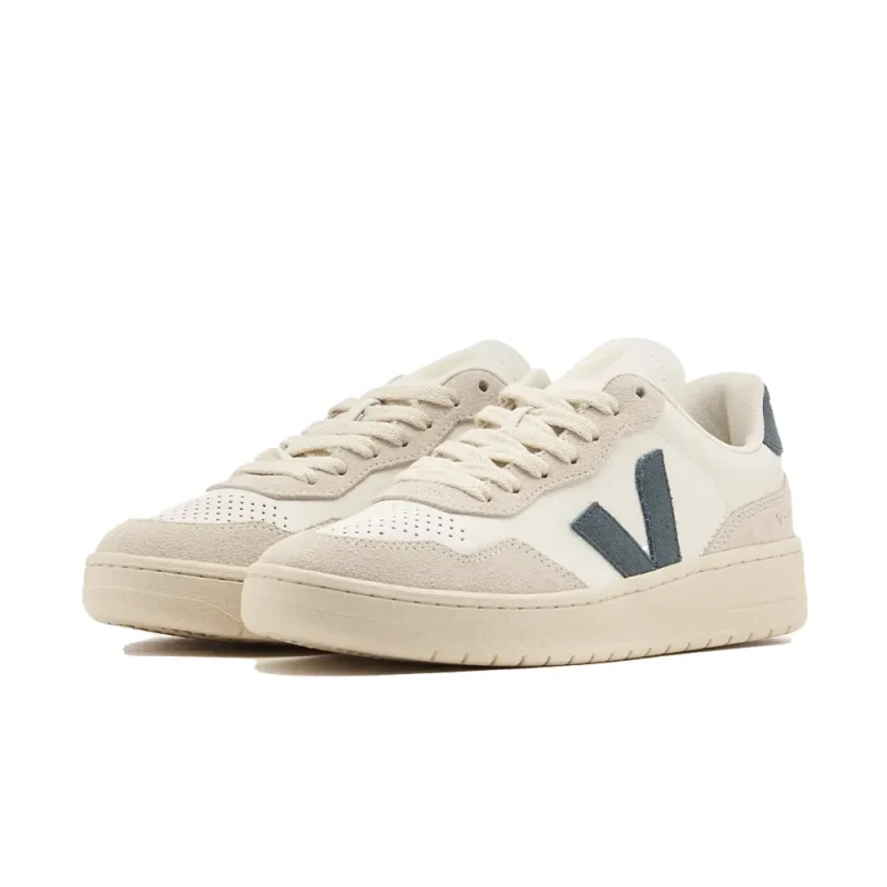 Veja V-90 Leather White California