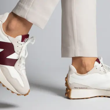 استكشف مجموعة Onitsuka Tiger Mexico 66 TGRS النسائية: الأناقة والراحة والتراث