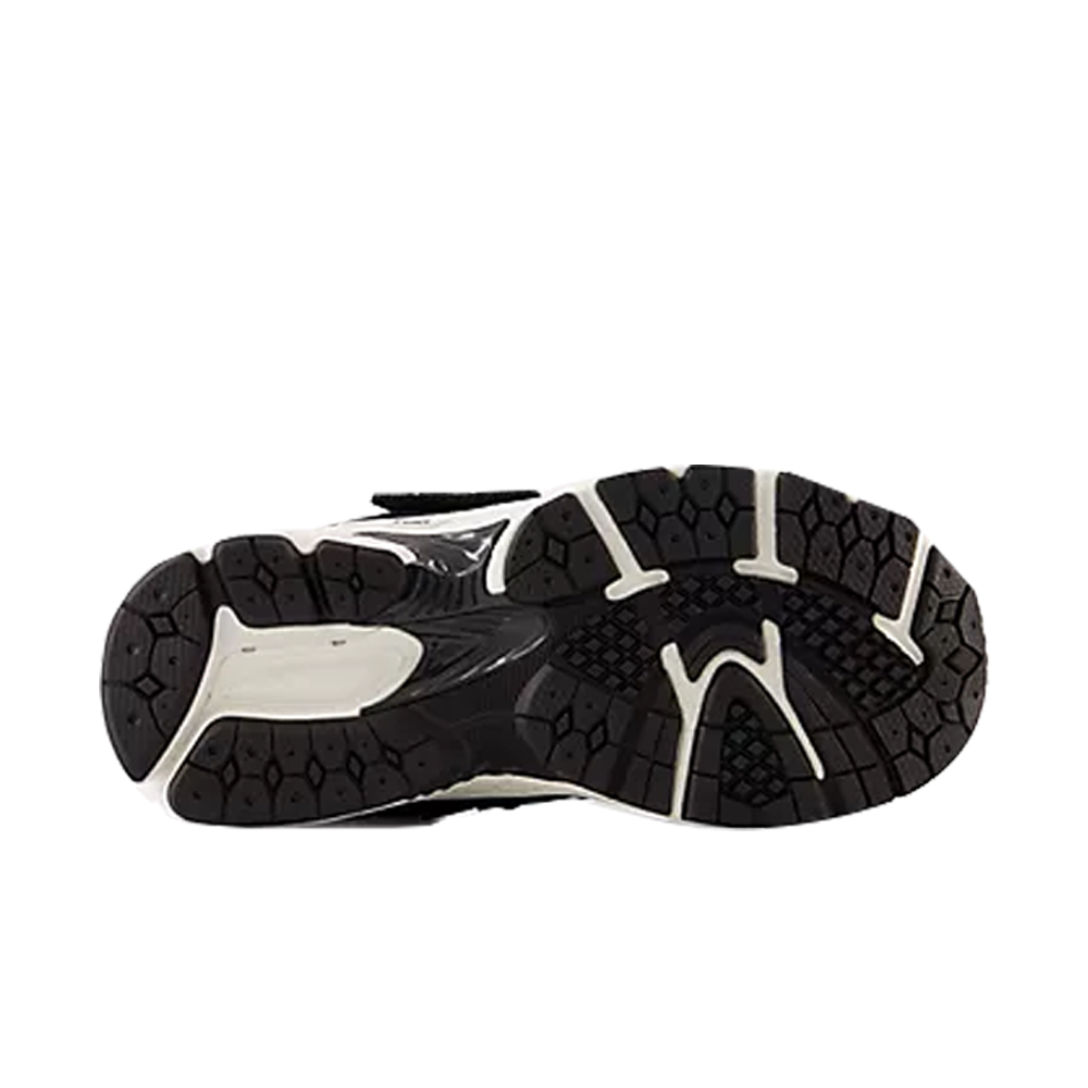 New Balance 2002 Kids ‘Black’