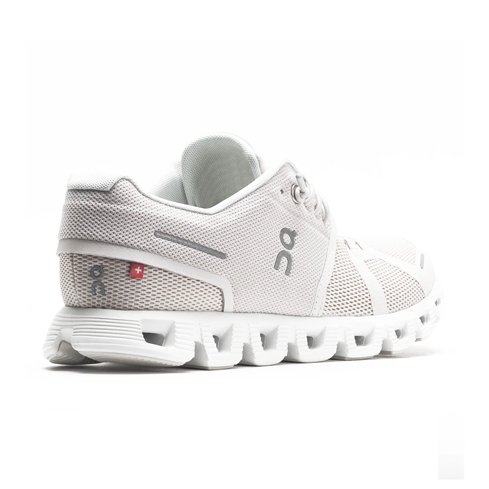 On Running Cloud 5 Pearl White WOn Running Cloud 5 Pearl White W