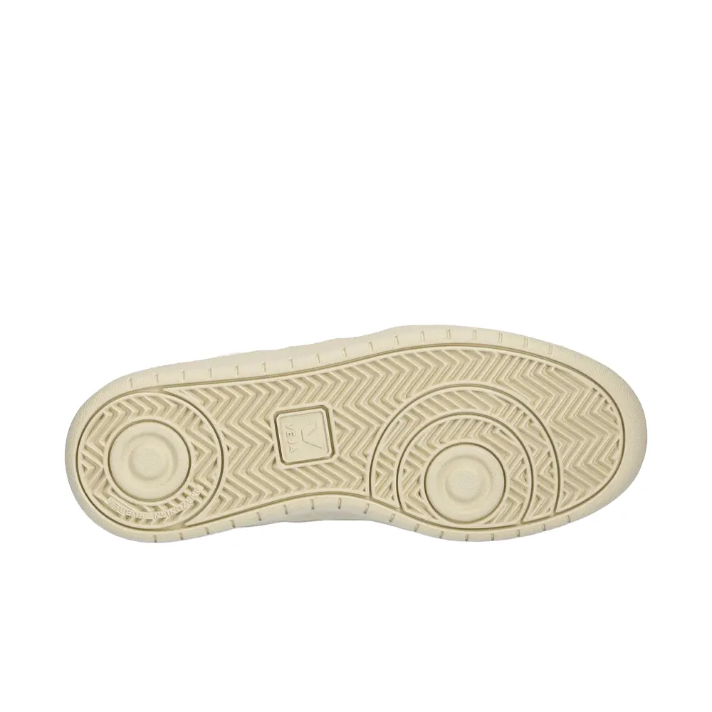 Veja V-90 Leather Cashew Oat