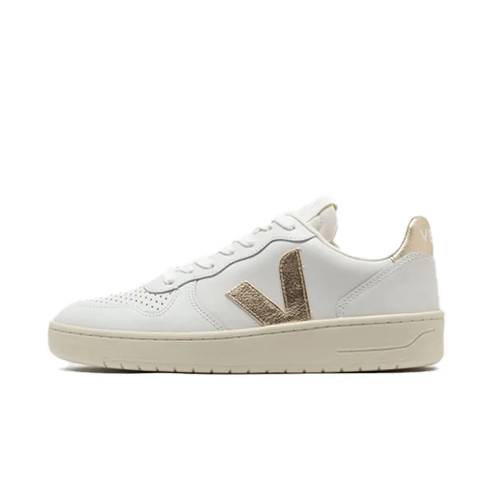 Veja V-10 جلد أبيض بلاتين