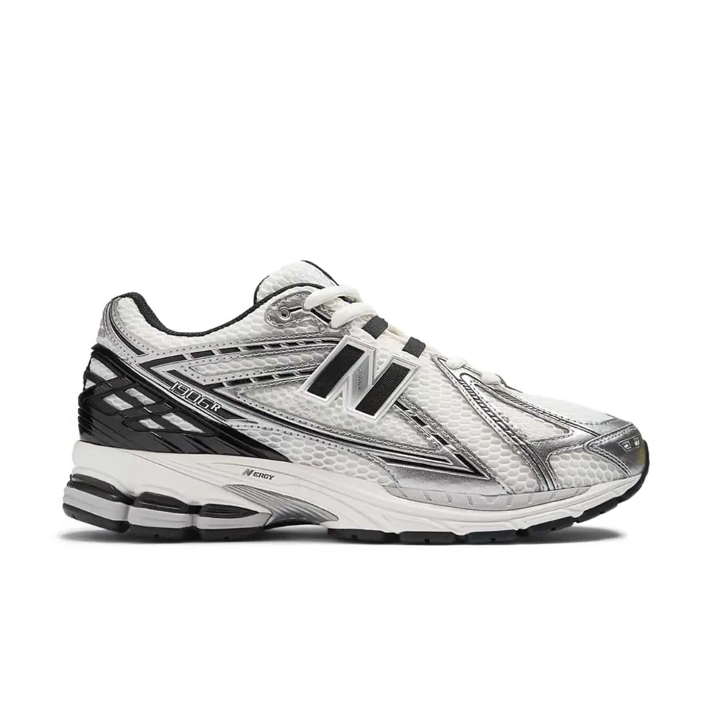 New Balance 1906R ‘Silver Metallic Black’g