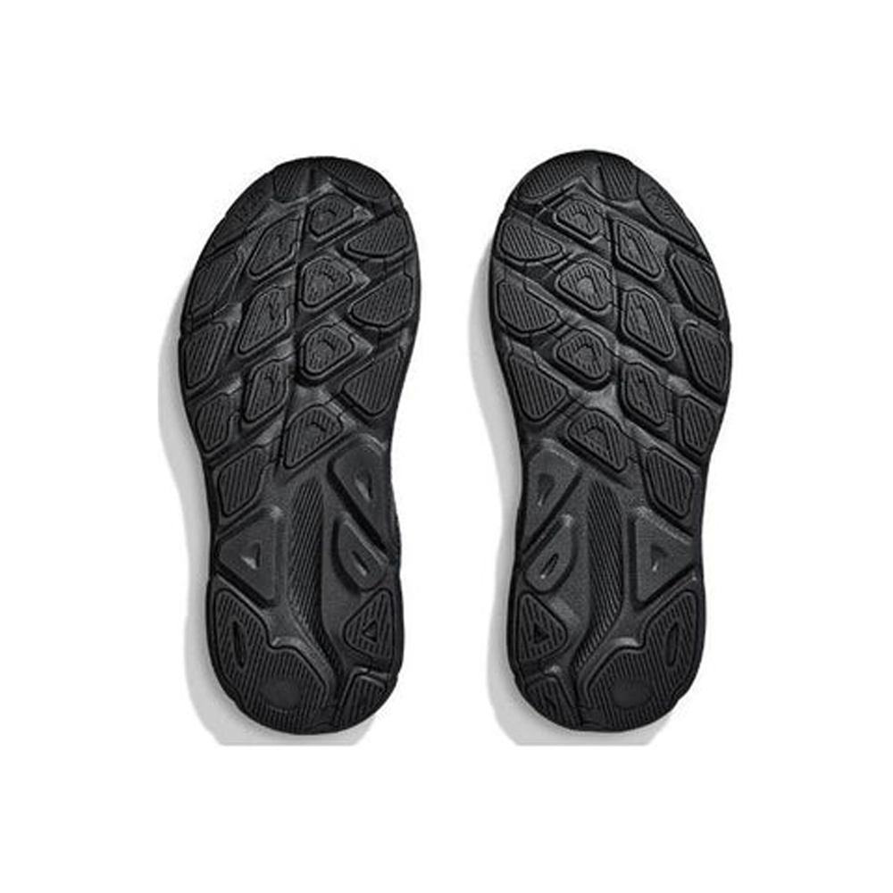 Hoka Clifton 9 ‘Triple Black’