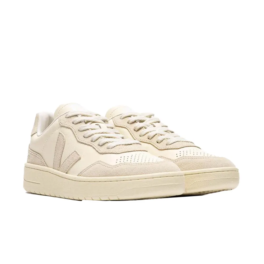 Veja V-90 Leather Cashew Oat