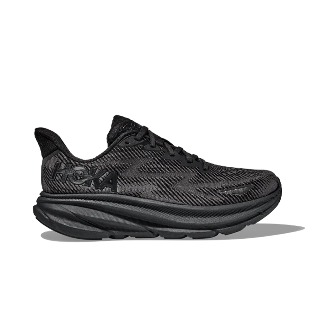 Hoka Clifton 9 ‘Triple Black’