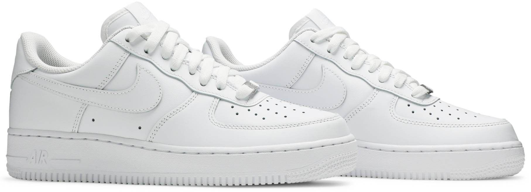 Nike Air Force 1 07 Triple White