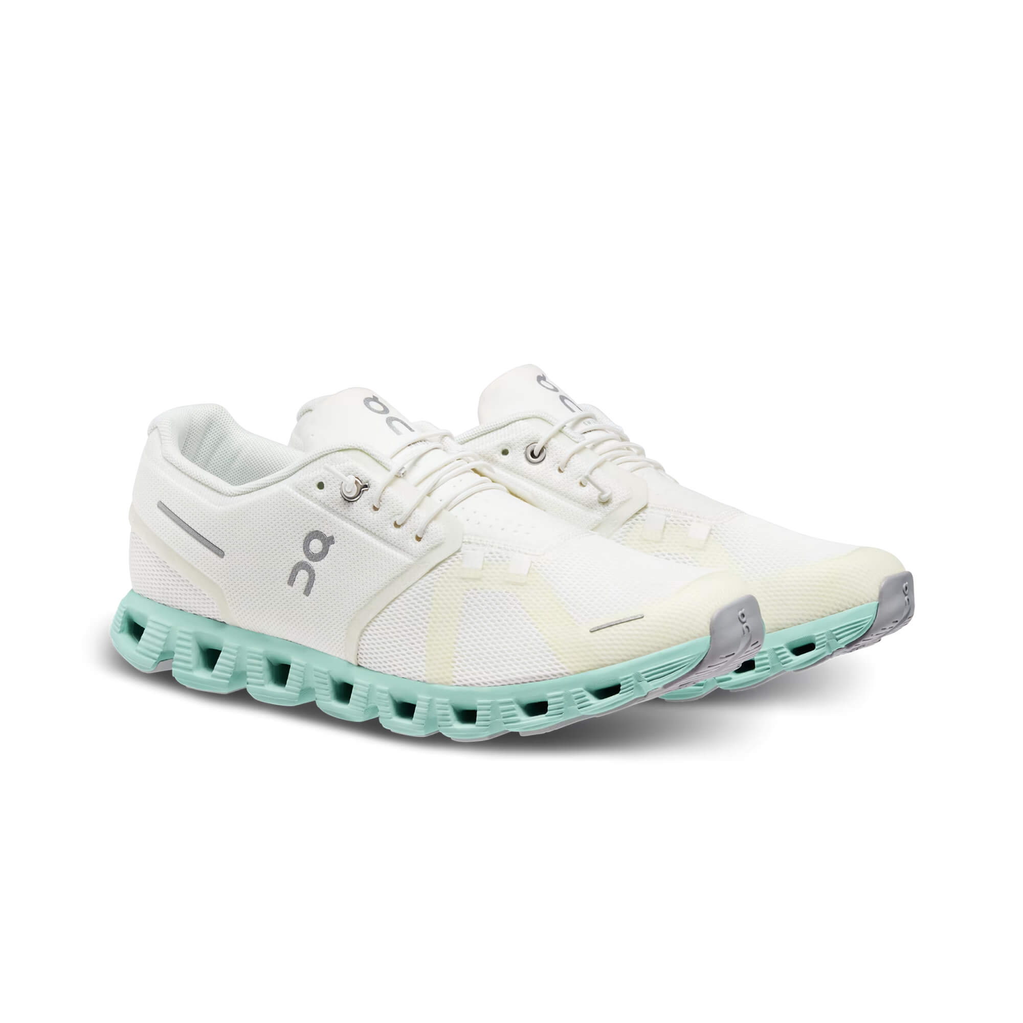 On Running Cloud 5 Undyed-White Creek W