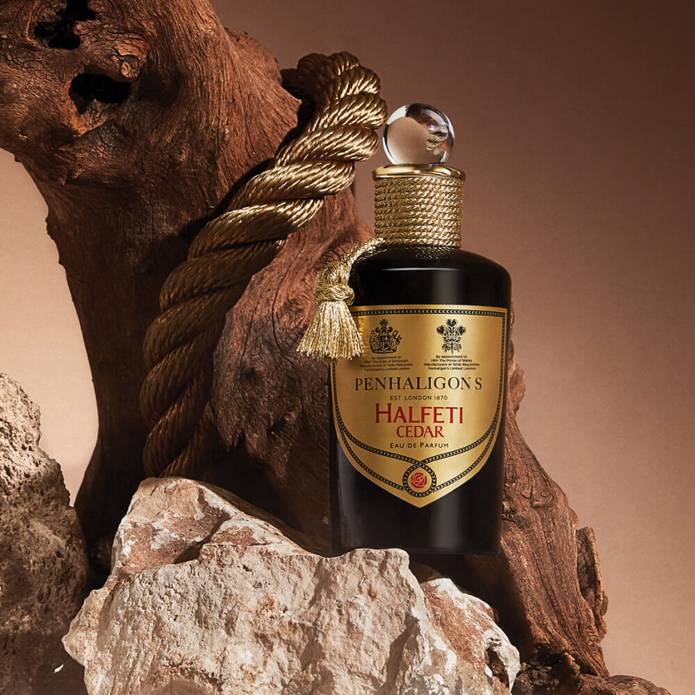 عطر هالفيتي سيدار من بنهاليغون