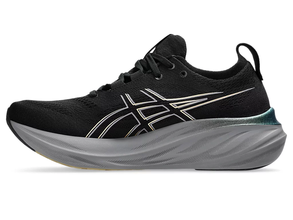 حذاء Asics Gel Nimbus 26 Platinum باللون الأسود والذهبي الفاتح