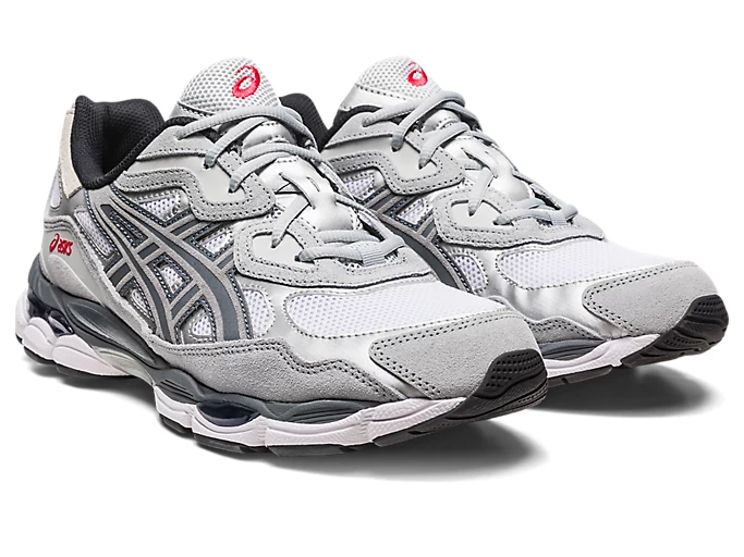 أحذية Asics Gel-NYC باللون الأبيض والرمادي الفضي
