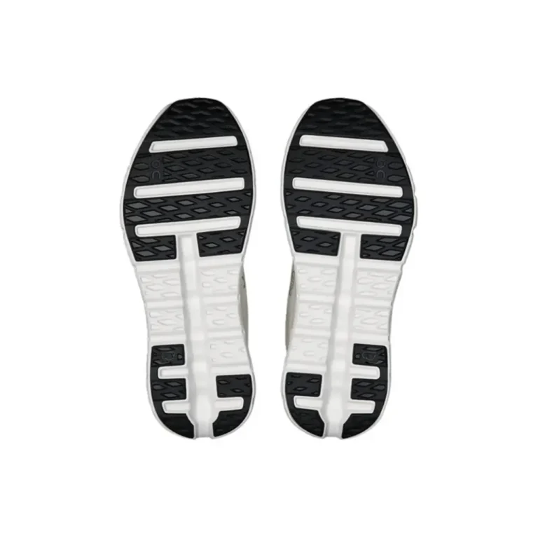On Running Loewe x Cloudtilt 2 ‘Sand White’