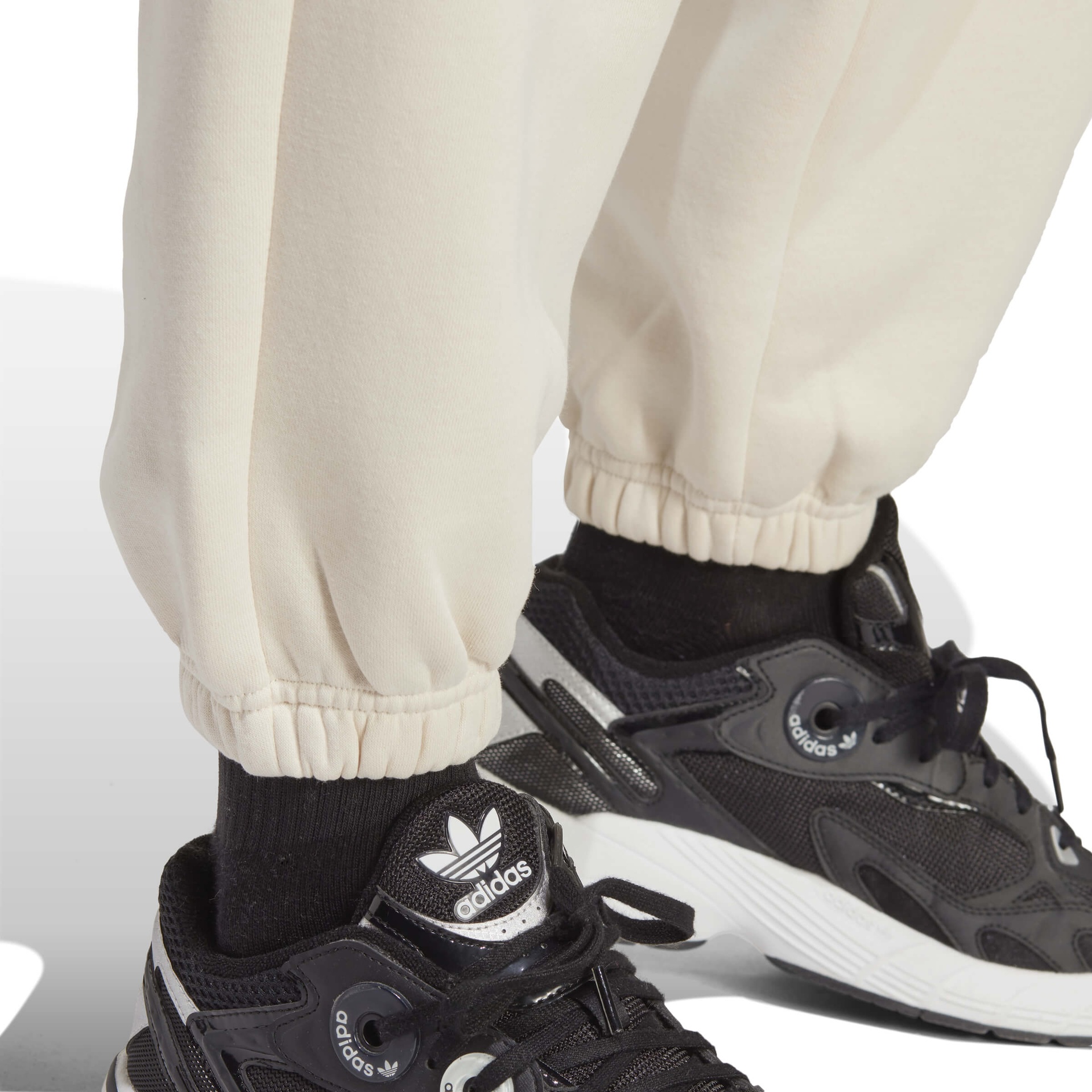 Adidas-Pants-Wonder-White-W-Main.jpg