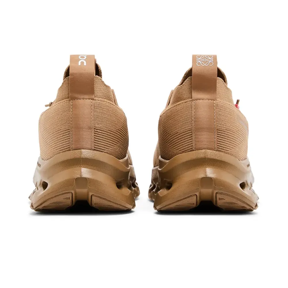 On Running Loewe x Cloudtilt ‘Dark Sand’