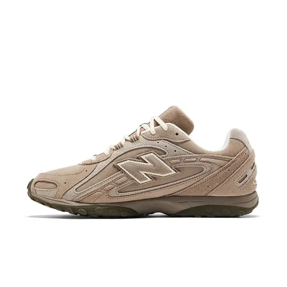 New Balance 204L ‘Mushroom Arid Stone’