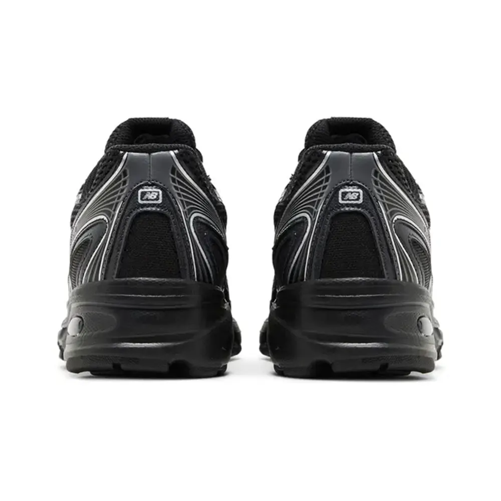 حذاء نيو بالانس 740v2 “أسود فضي معدني”