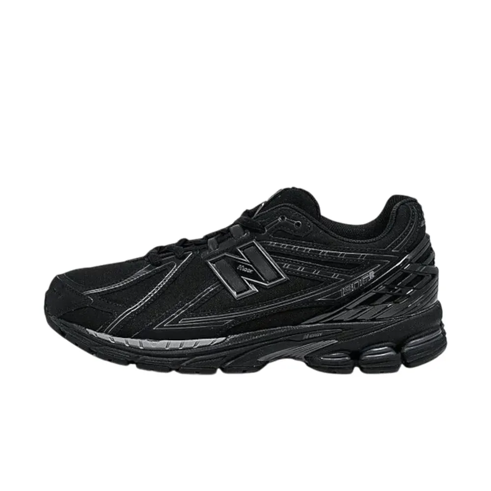 New Balance 1906R ‘Triple Black’